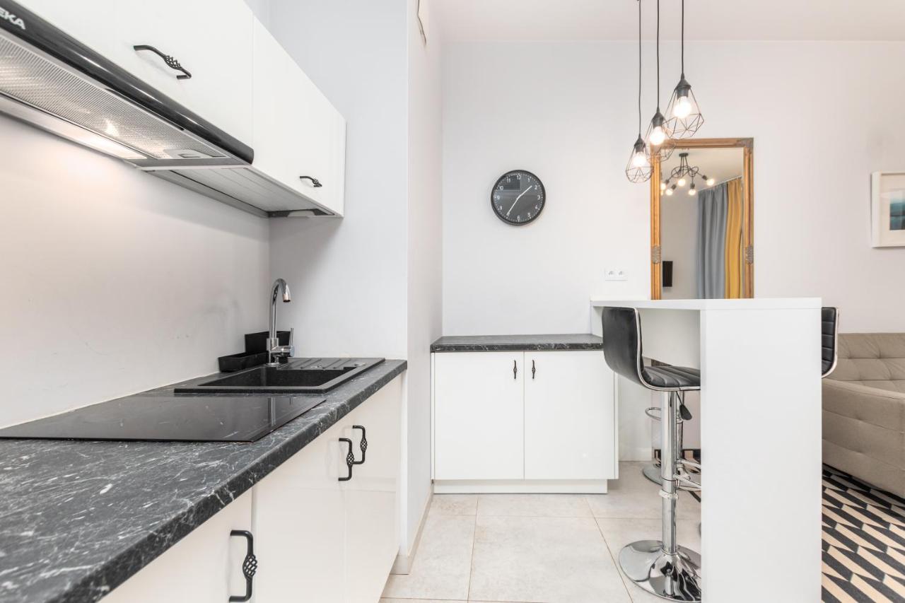 Prymasa Tysiaclecia 83A C - D By Homeprime Warszawa Eksteriør billede