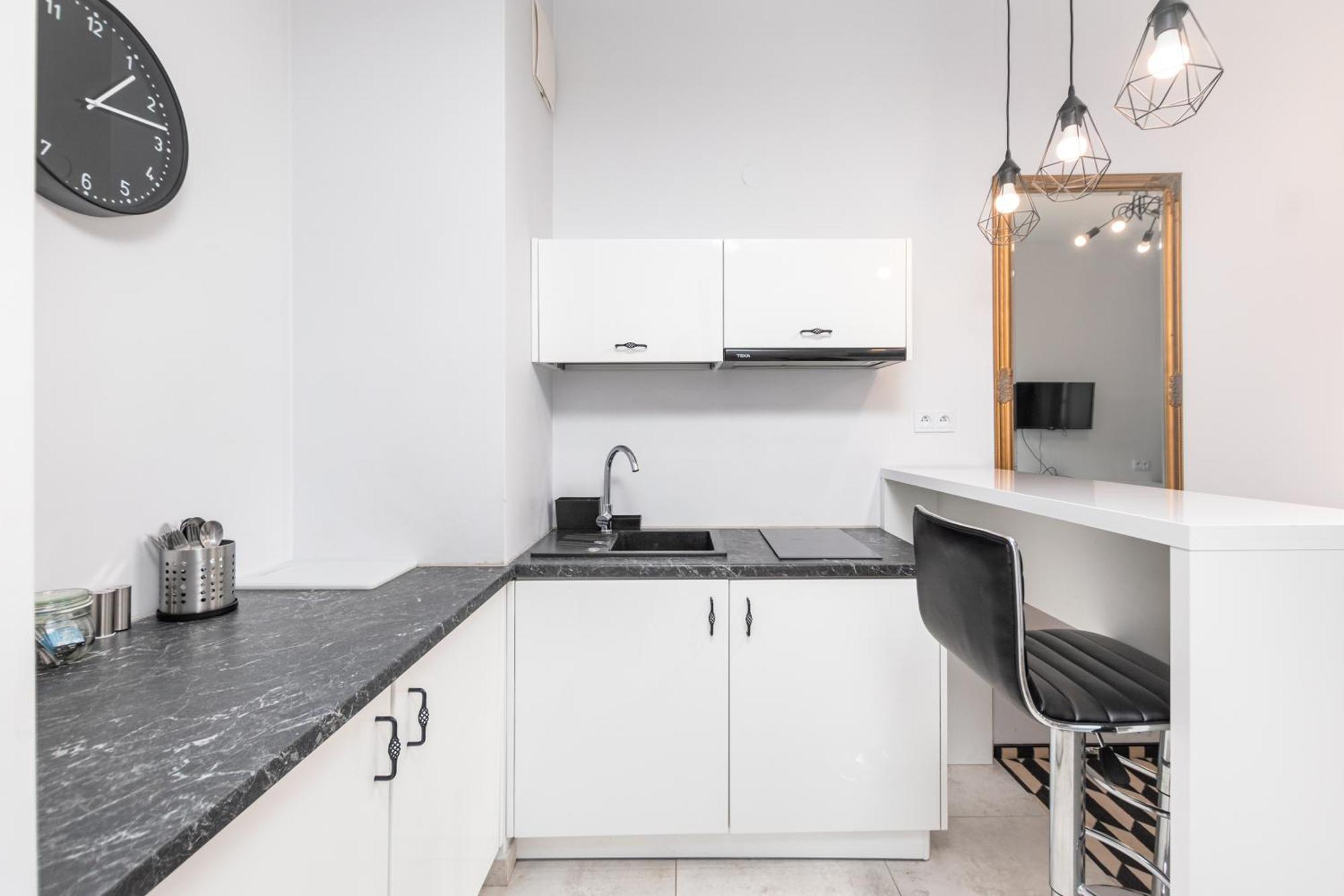Prymasa Tysiaclecia 83A C - D By Homeprime Warszawa Eksteriør billede